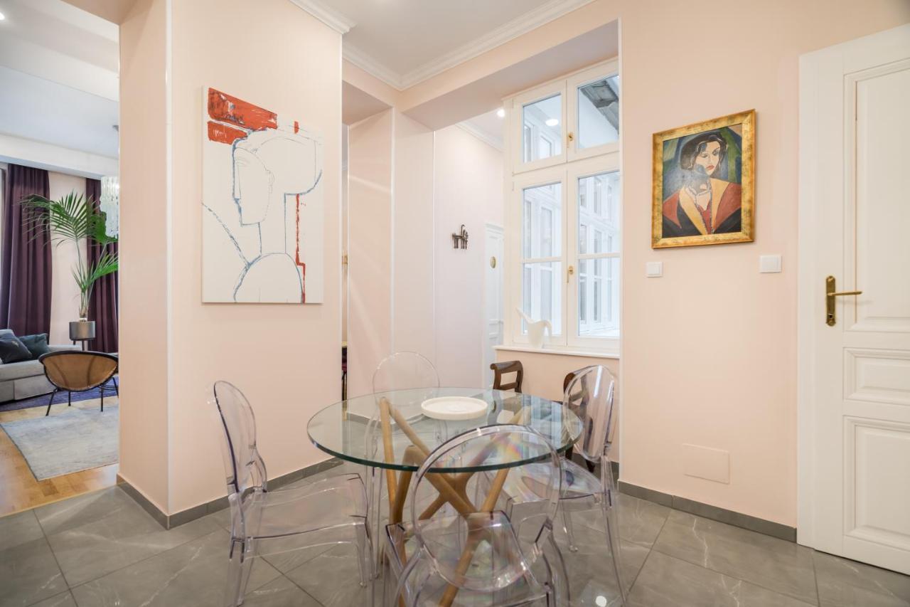 Bpr Adagio Design Home With A/C Budapest Bagian luar foto